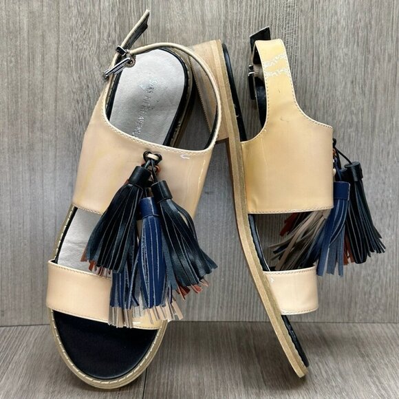 Saks Fifth Avenue Patent Sandals Women Size 8.5 Beige Maria Tasseled Sling Back - Picture 9 of 12